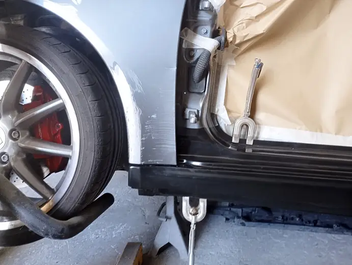 Porsche 997 Carrera 4S, bas de caisse repeint